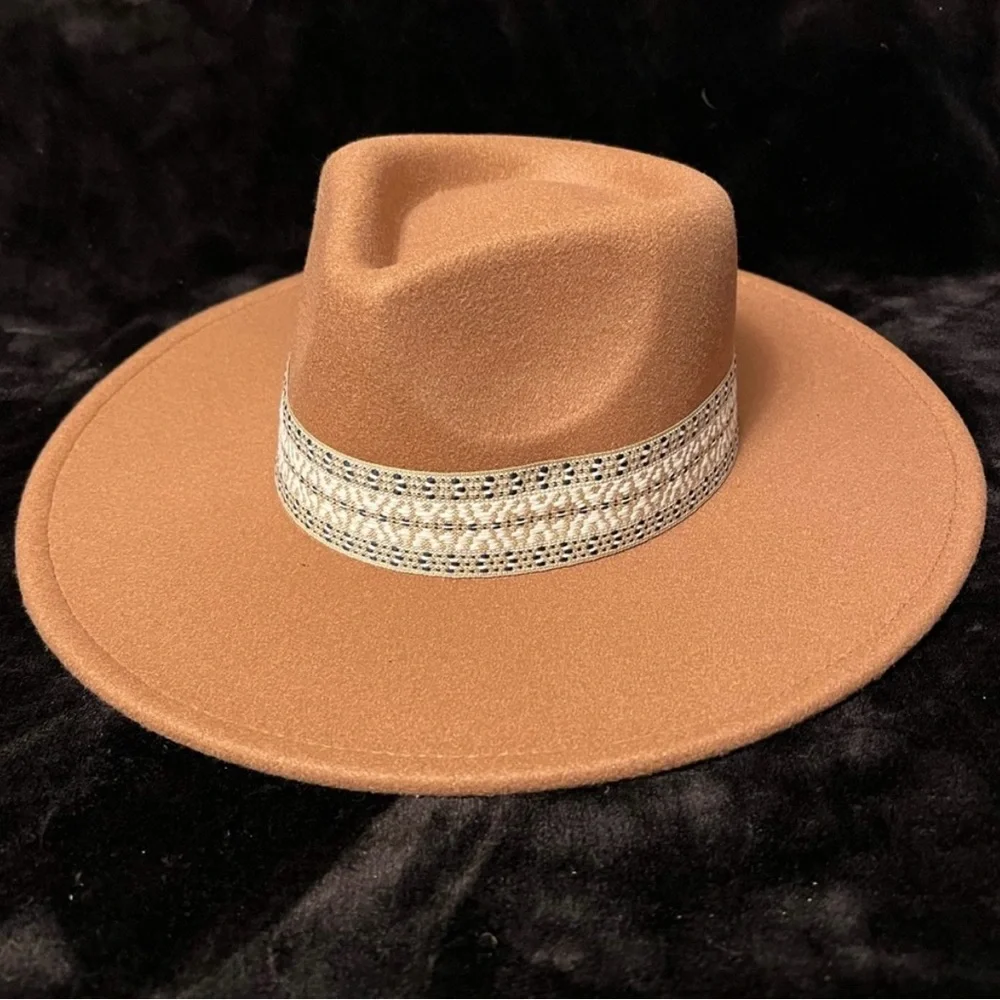 Elegant Tan Women's Hat - Picture 2 of 3